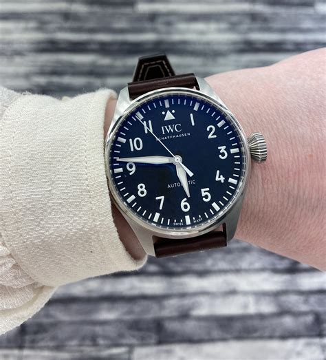 iwc big pilot 43 on wrist